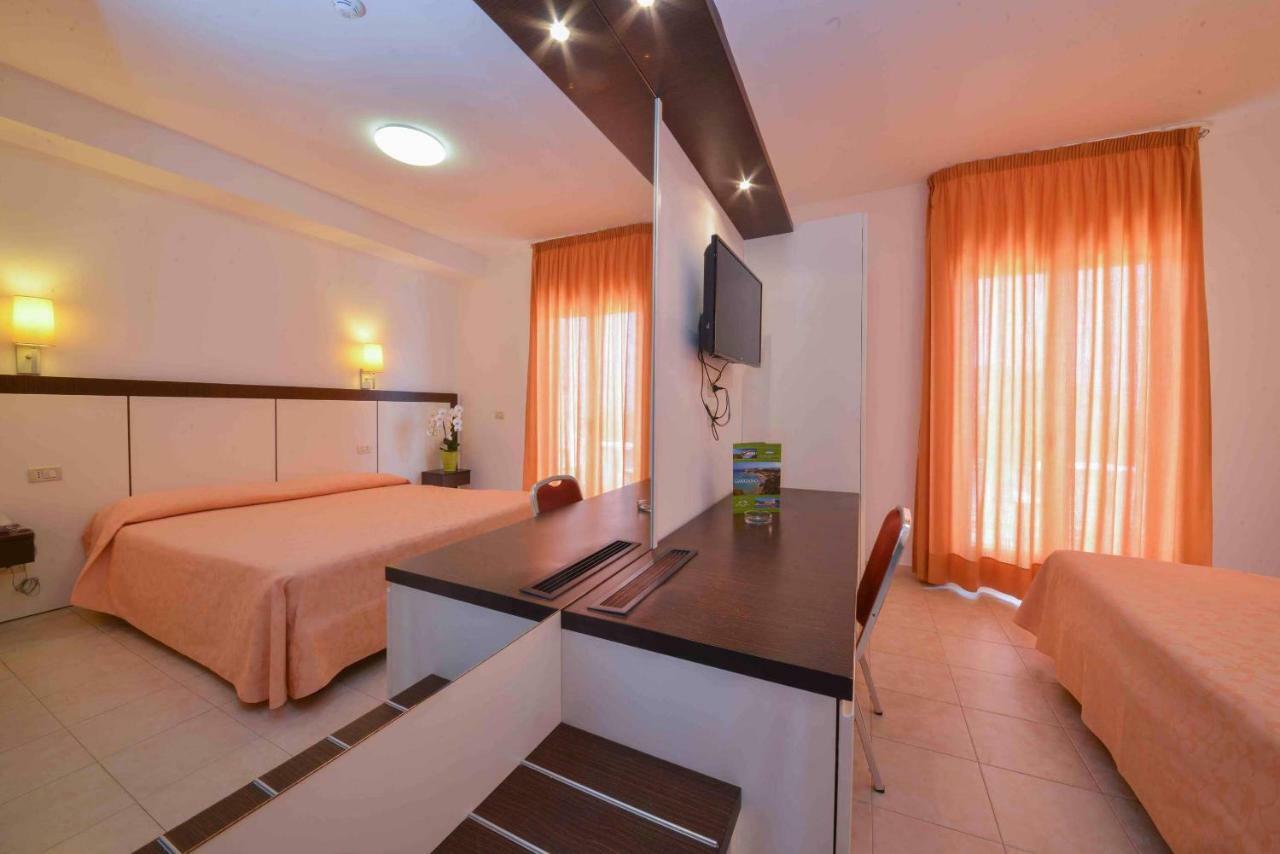 Hotel D'Amato Peschici Luaran gambar